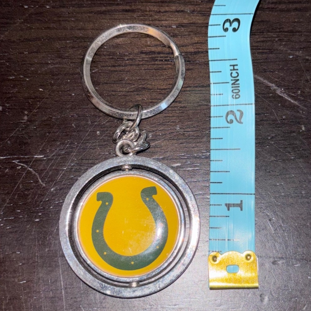 Indianapolis Colts NFL Spinner Keychain Silver‎ Tone Rotating Horseshoe Logo NFL